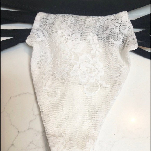 CHASER CHA SOR Strappy Lace Panties Undies - Picture 5 of 5